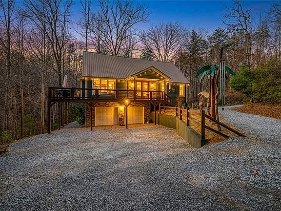 2nd image of 195 Skunk Hollow Rd