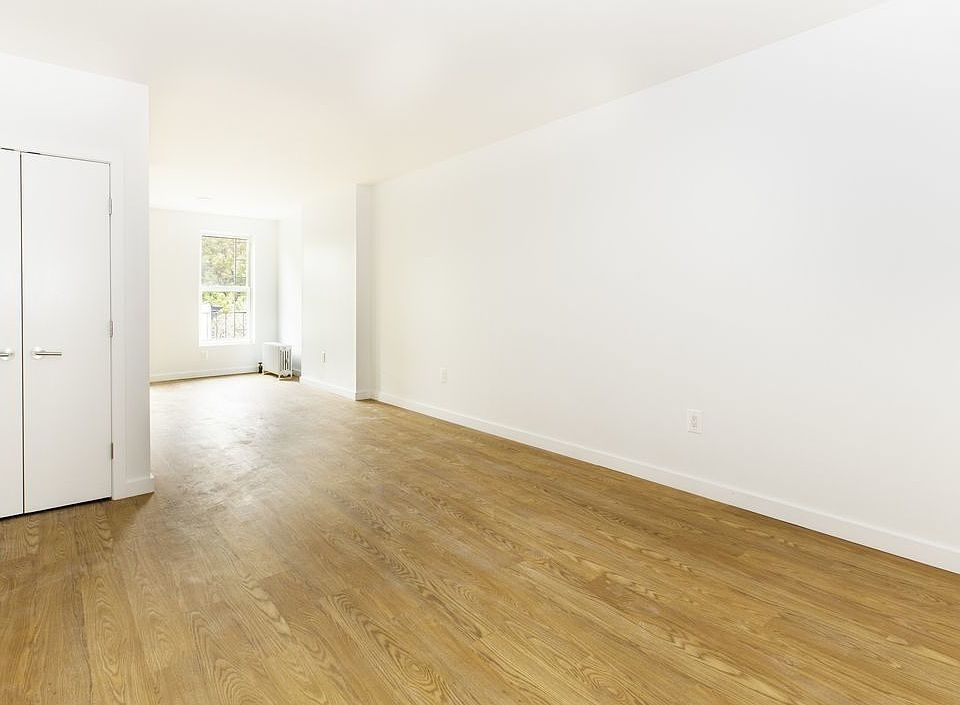 1st image of 600 Vanderbilt Ave #3
