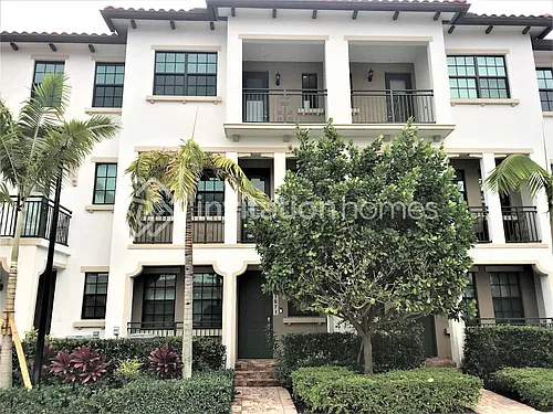 11671 SW 13th Ct Photo 1
