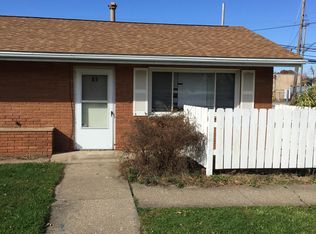 16 Linda St, Tallmadge, OH 44278