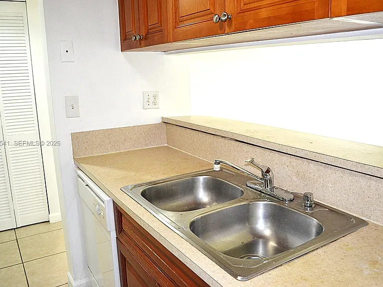 8004 SW 149th Ave #C109 — Photo 8