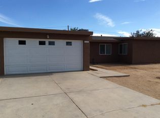 16141 Cajon St, Hesperia, CA 92345