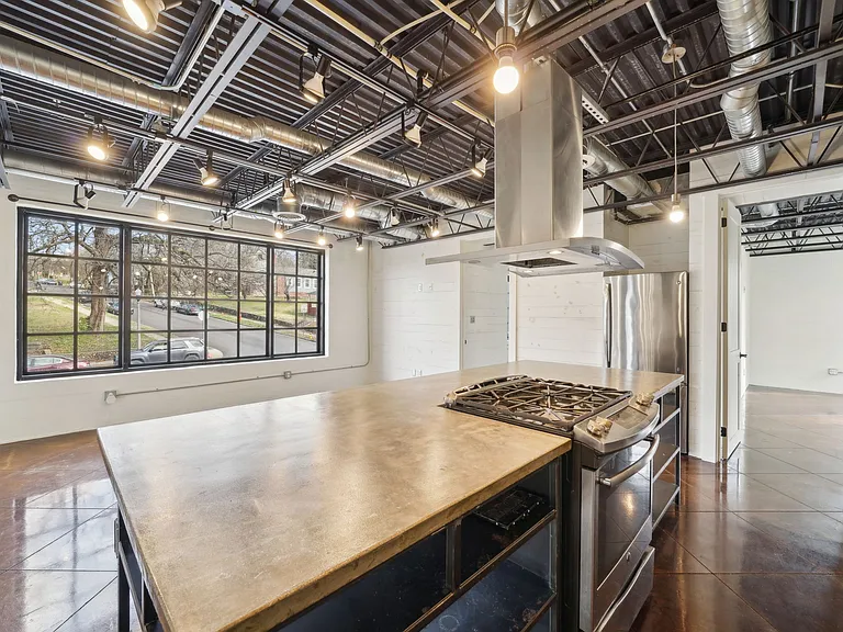 Lofts on 15th — Photo 42