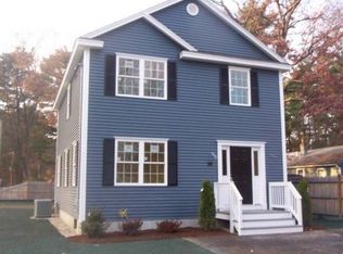 14 Coolidge St, Tewksbury, MA 01876