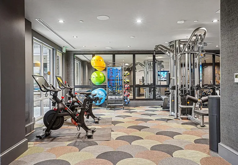 Florent Fitness Center