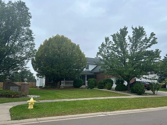 3rd image of 11017 Lochgreen Dr
