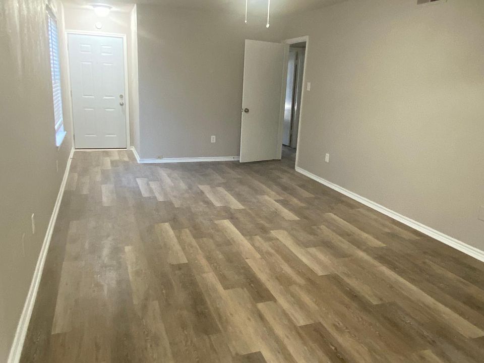 1st image of 2912 Nelson Dr