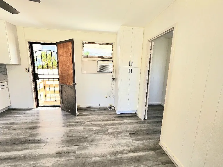 3286A Winam Ave — Photo 4
