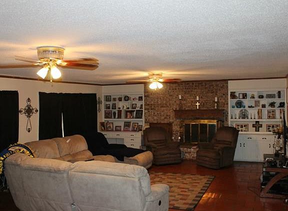 5th image of 1733 Marshall St