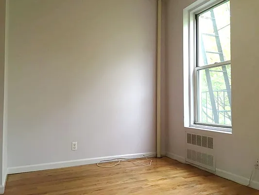 Rented by Waverly Realty Associates | media 19