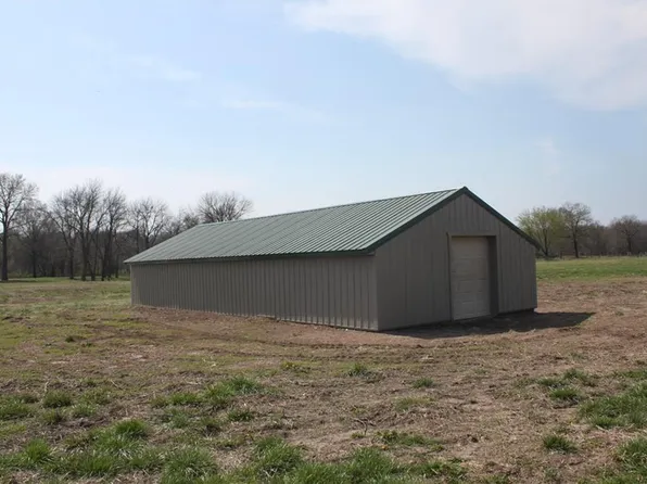473 S 270th St, Pittsburg, KS 66762