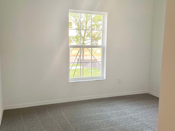 4th image of 22208 Woodmen Hall Dr