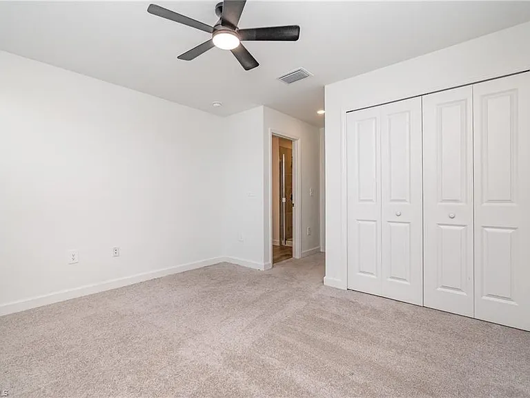 10849 Timber Creek Dr — Photo 14