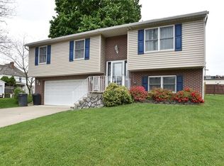 943 Lincoln Ave, Springdale, PA 15144