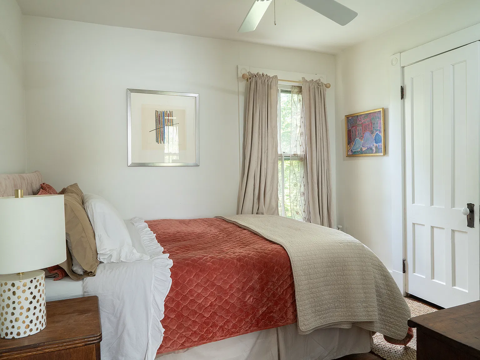 2 bed, 1179 sqft, $2,400 — Photo 3