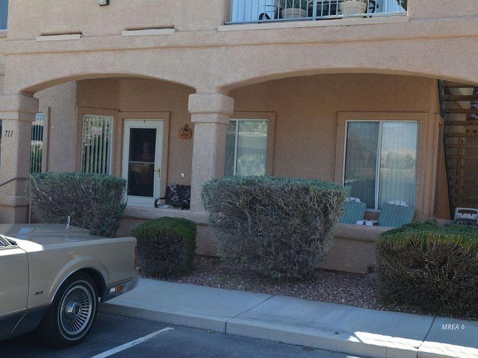 2nd image of 517 W Mesquite Blvd Unit 711
