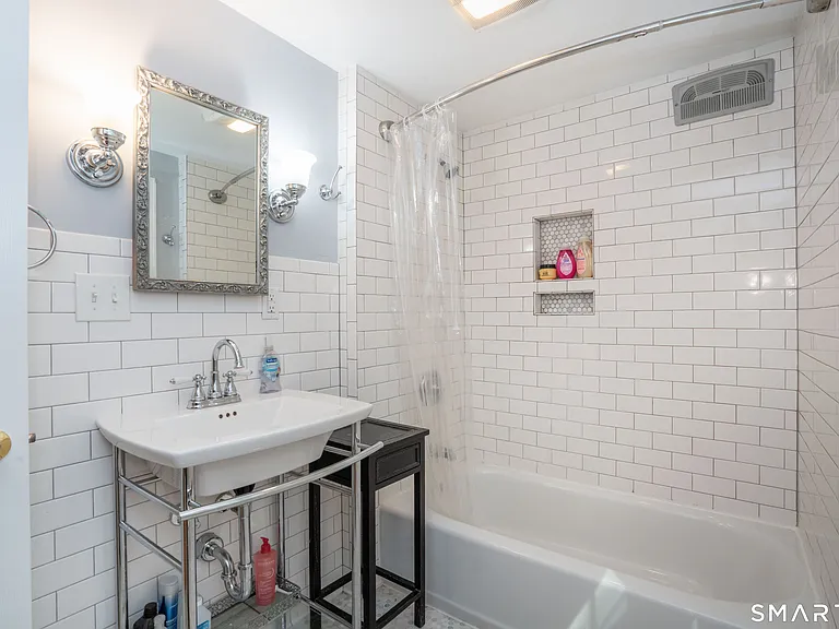 25 Greensview Dr — Photo 18