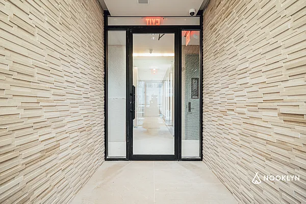 Rented by Nooklyn NYC LLC | media 54