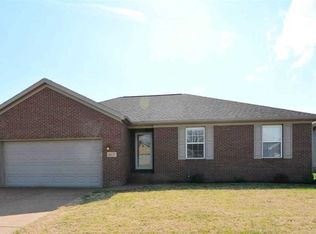 4635 Erinwood Ct, Evansville, IN 47725