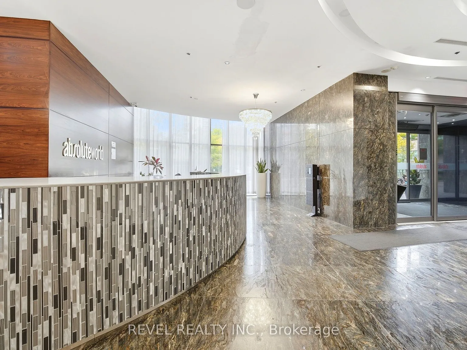 1 bed, $2,450 — Photo 2