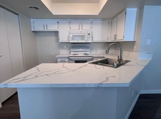 8600 W Charleston Blvd APT 2011, Las Vegas, NV 89117