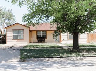 303 SE 5th St, Plainview, TX 79072