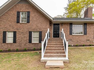 2220 Ross Cauthen Rd, Lancaster, SC 29720