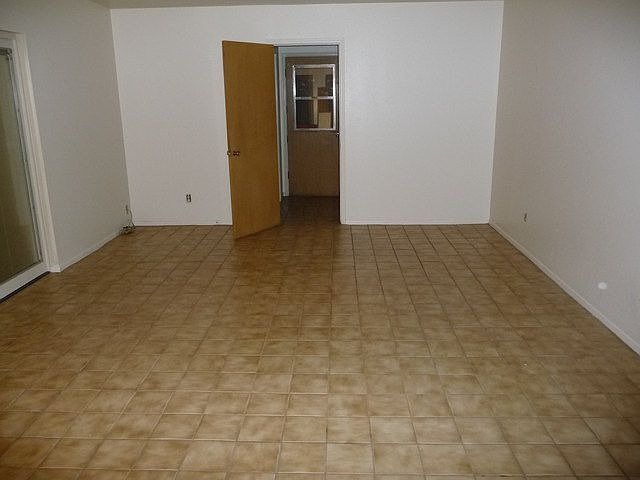 2nd image of 5328 N 42nd Pl
