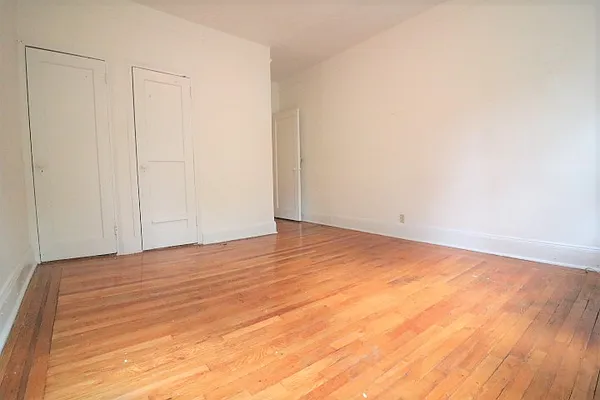 Rented by Oxford Property Group | media 32