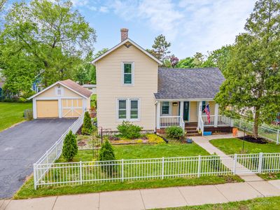 224 N Main St, Crystal Lake, IL, 60014