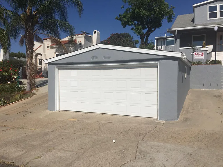 4663 Terrace Dr — Photo 2