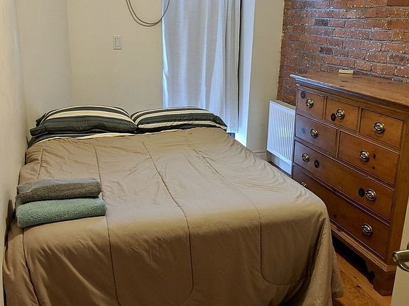 4th image of 113 Mulberry St APT 5