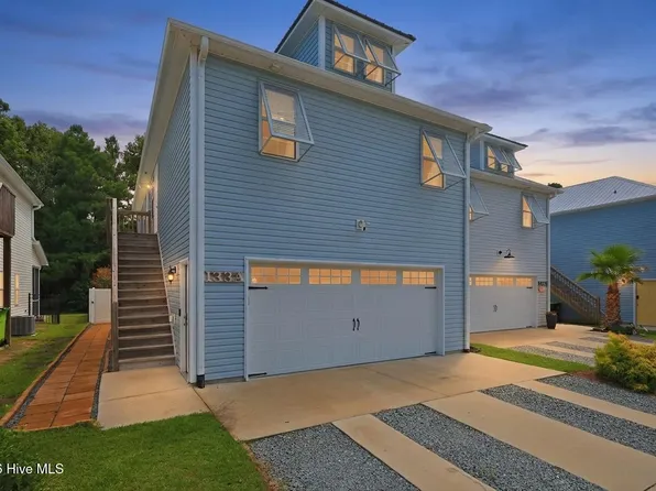 133 James Avenue #A, Surf City, NC 28445