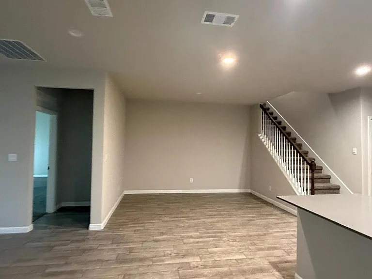 2300 Raleigh Point Dr — Photo 14