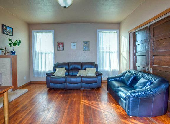 2nd image of 1407 San Bruno Ave