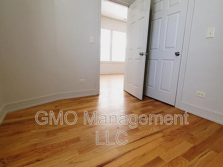 4048 W Lexington St #2 — Photo 8