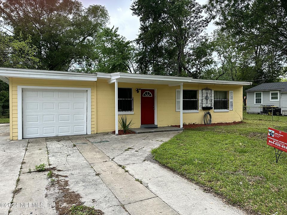 1st image of 2756 W 1ST Street