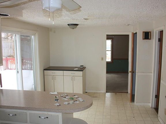 5th image of 138 Gordon Pkwy