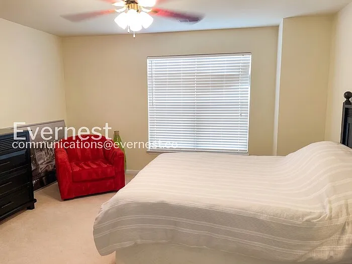 8353 Middle Ruddings Dr — Photo 24