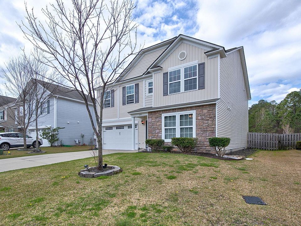 1st image of 1371 Green Turf Ln