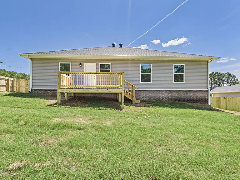 109 Coal Mountain Rd — Photo 5