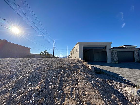 5th image of 1710 Cactus Wren Dr