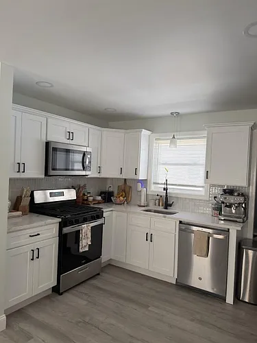 16 Catherine St Photo 1
