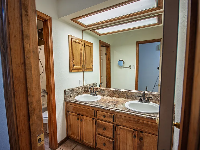 421 Chanticleer Pl — Photo 19