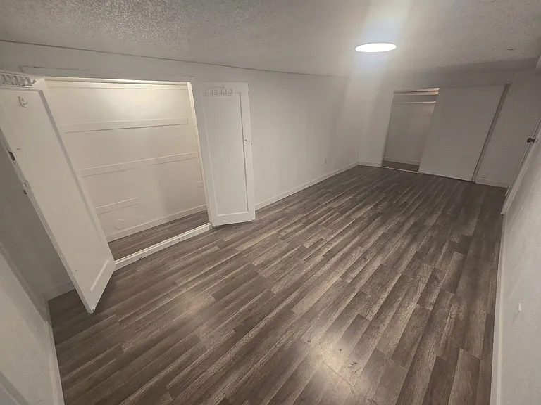 400 Santa Fe Dr #12 — Photo 14