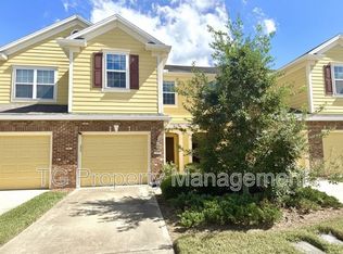 6798 Roundleaf Dr, Jacksonville, FL 32258