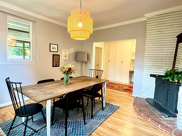 19 Holmes Dr — Photo 16