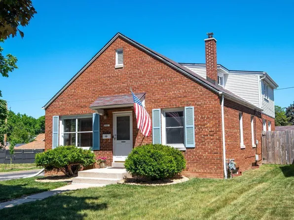 2802 S 47th STREET, Milwaukee, WI 53219