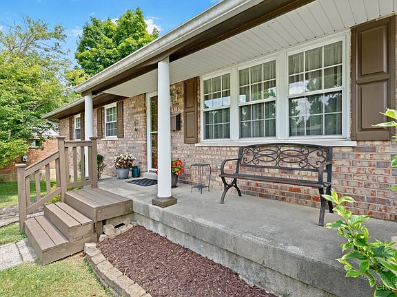 2nd image of 2963 Goda Ave