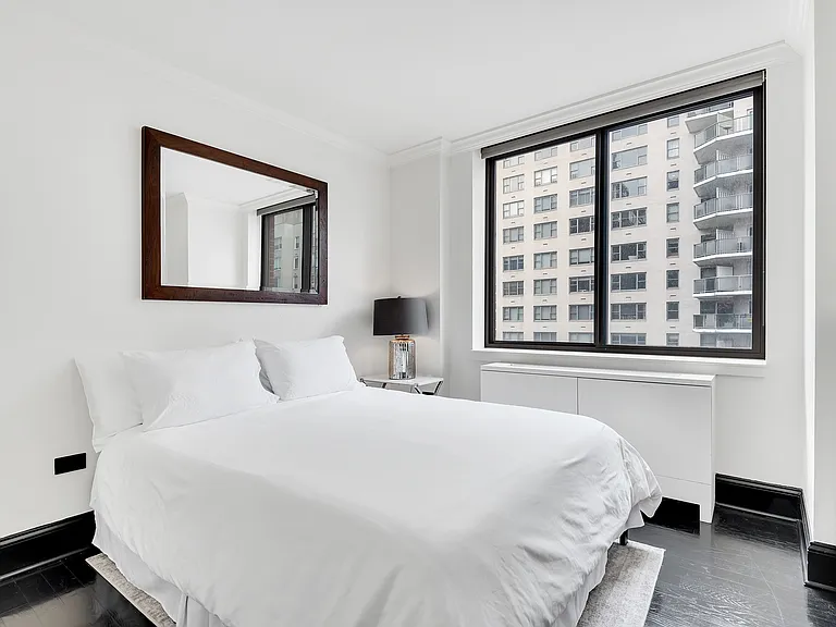 300 E 64th St #11A — Photo 7